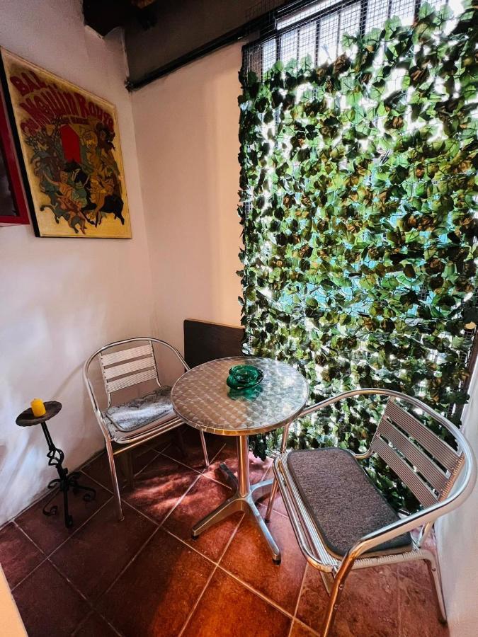 Downtown Secret Apartment ซาเกร็บ ภายนอก รูปภาพ