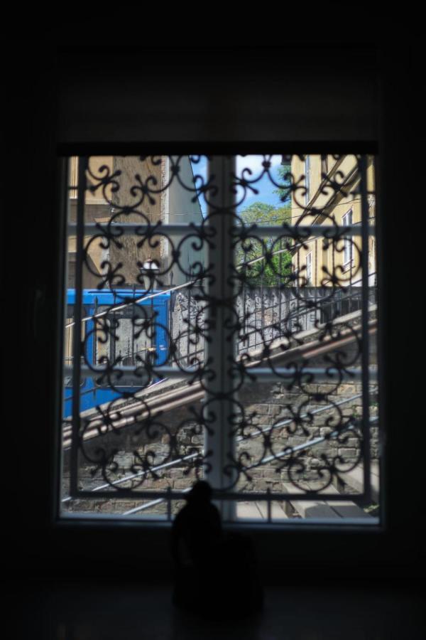 Downtown Secret Apartment ซาเกร็บ ภายนอก รูปภาพ